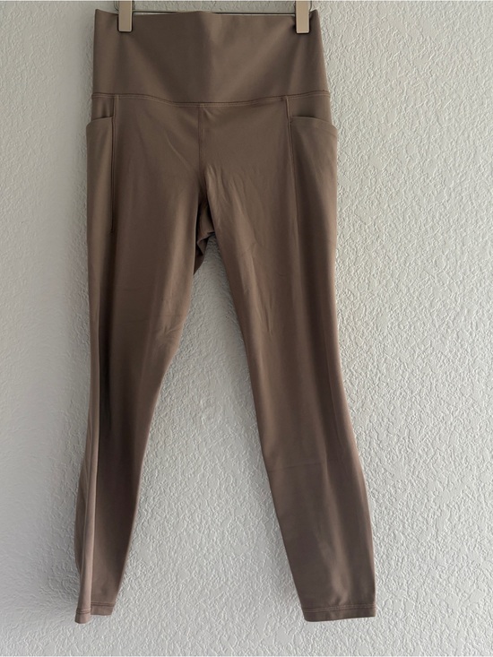 Athleta Pants - Athleta Taupe Salutation Stash Cinch 7/8 Leggings
